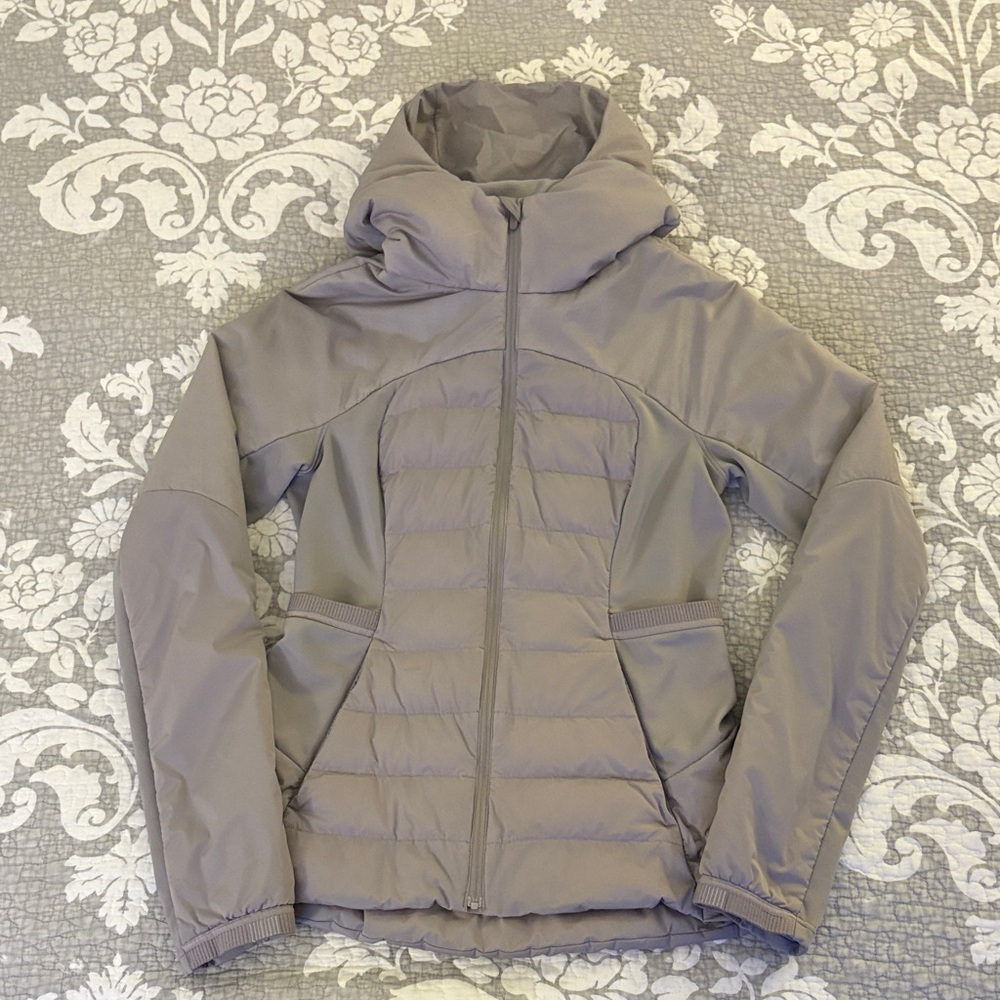 Lululemon Down For It All Jacket ~ Size 8 ~ Dark Chrome
